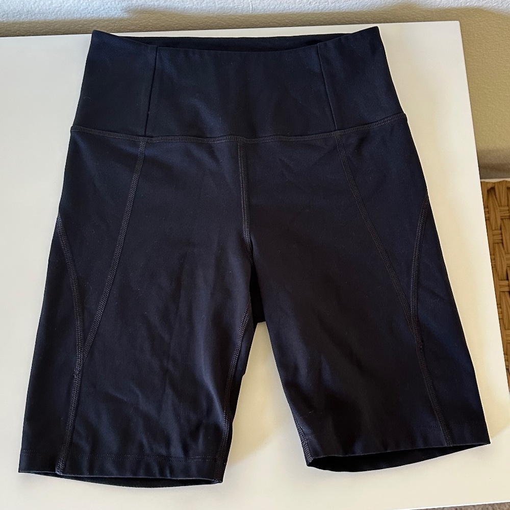 Girlfriend Collective - Black High-Rise Bike Shorts